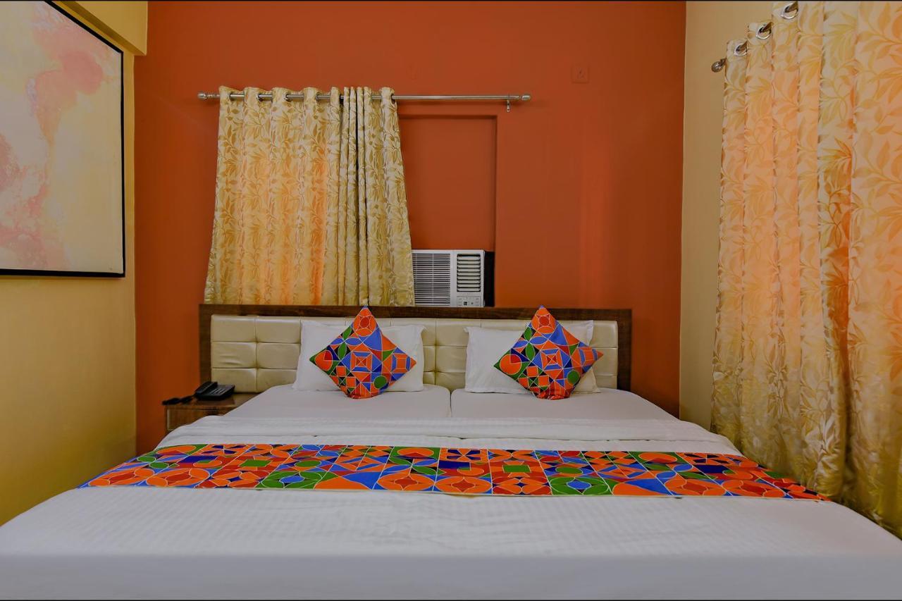 Fabhotel New Residency - Nr Axis Mall Hotel