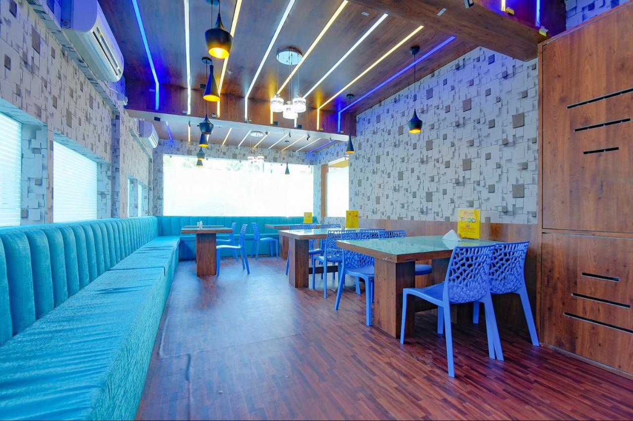 Hotel Fabhotel New Residency - Nr Axis Mall 3*