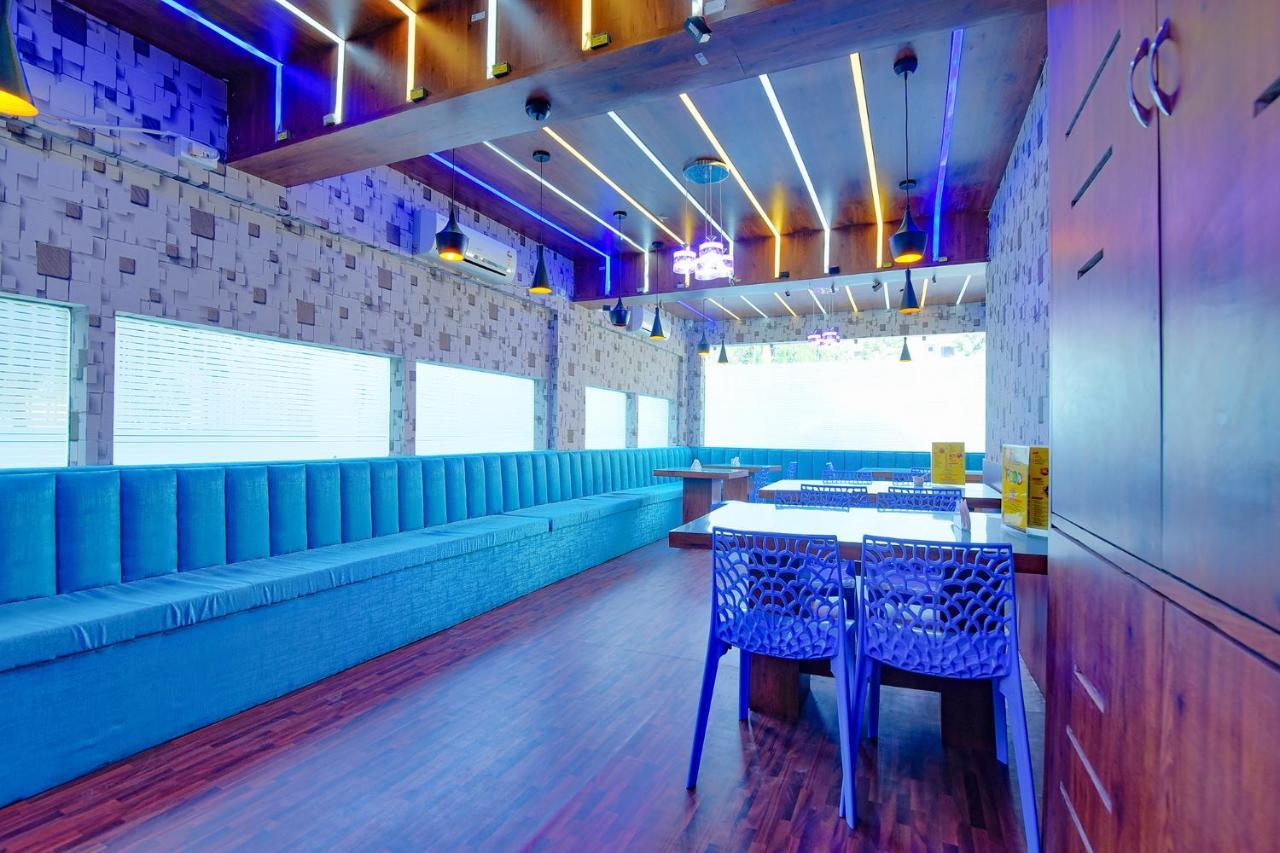 Fabhotel New Residency - Nr Axis Mall 3*
