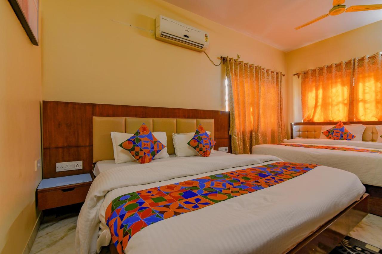 Fabhotel New Residency - Nr Axis Mall Kolkata